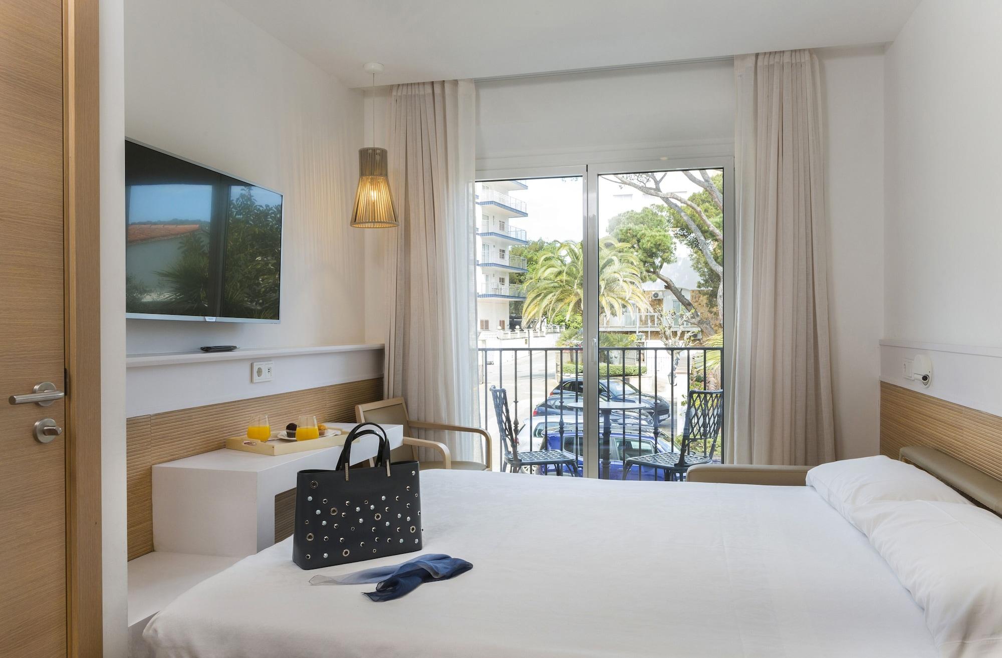 Hotel Costa Brava Платжа-д'Ару Екстер'єр фото